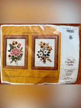 The Creative Circle Needlepoint Kit 0225 Rose and Daisies NWT Sealed Unused